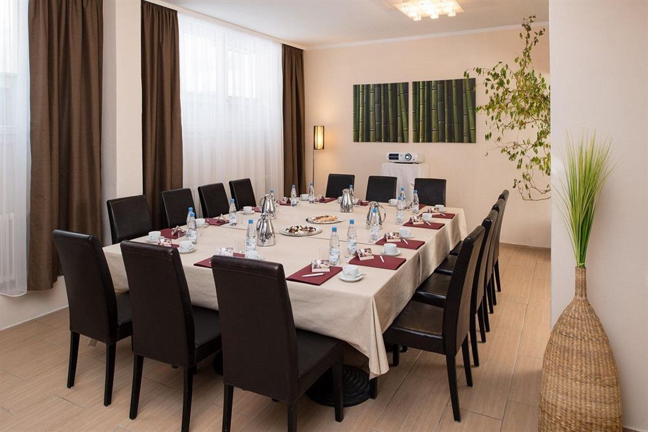 Hotel New Orly Munchen Bagian luar foto